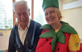 Erdbeerkostüm in Bad St. Leonhard